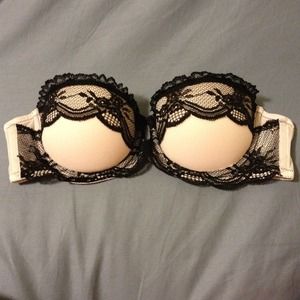 NWOT H&M 34B Bra
