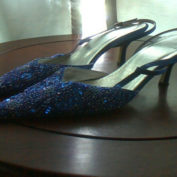 Blue gems - Picture 2 of 3