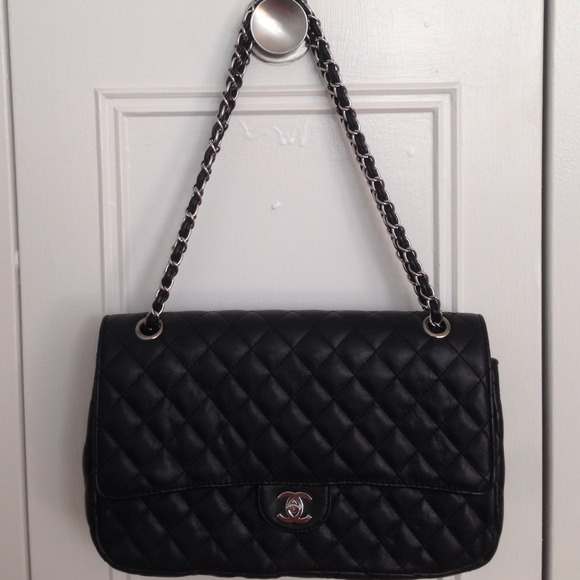 Hold for @Matsuhyung - Black evening bag