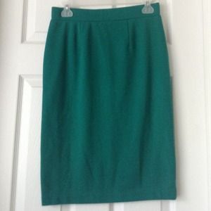 Green Pencil skirt