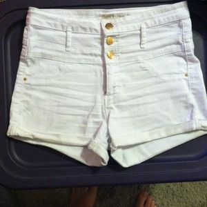 White high-waisted denim shorts