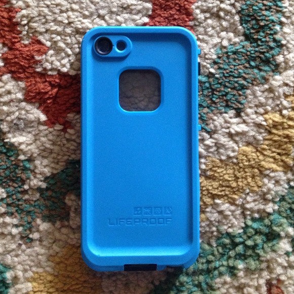 iphone 5/5s blue life proof case