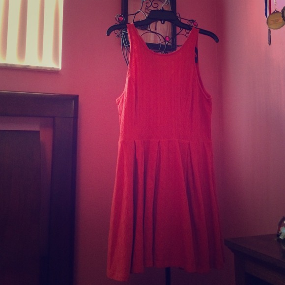 Jessica Simpson Dress