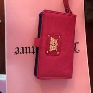 SALE BRAND NEW W TAGS AND BAGJuicy couture Wallet