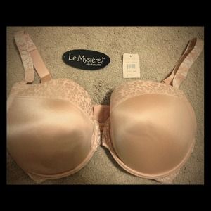 New bra doesn't fit! Brand new! Amazing quality!