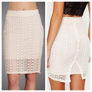 Free People Crochet Pin Up Pencil Skirt- size 2