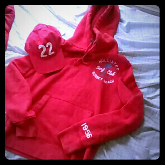 Hollister sweater and hat