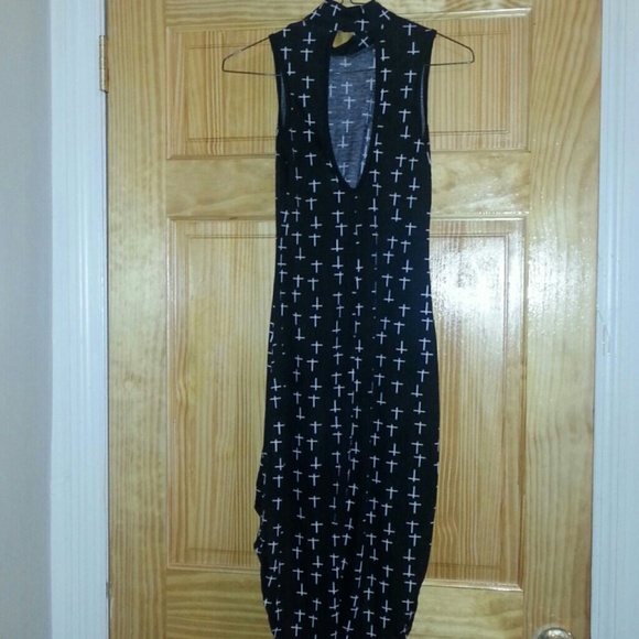 Dress - Picture 2 of 2