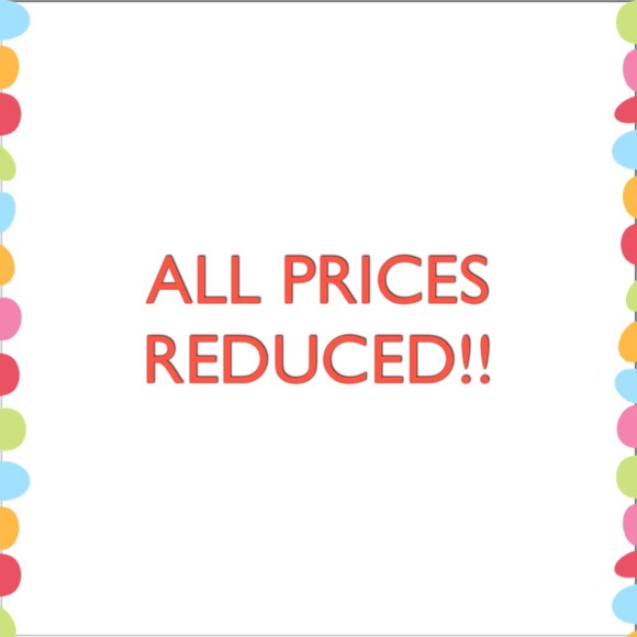 CHECK OUT MY CLOSET! ☺️