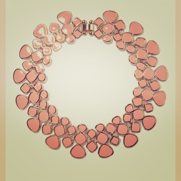 Jewelry - Peach Enamel and Gold Tone Choker Necklace