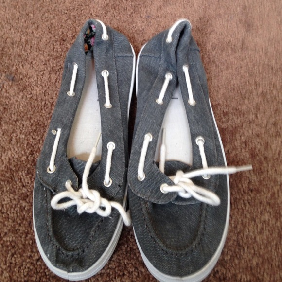 *Sold* - Picture 2 of 3