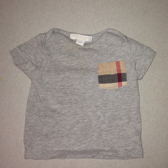 Burberry baby shirt adorable