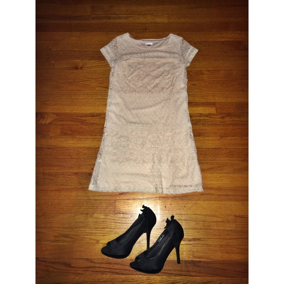 Only worn Once! Practically NEW! - Picture 2 of 2