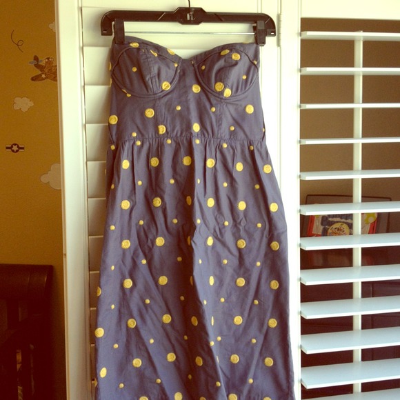 Used Strapless dress. Just above knee
