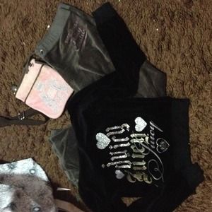 Juicy couture bundle! 💋💓