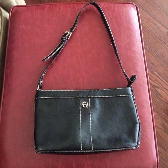 Black purse