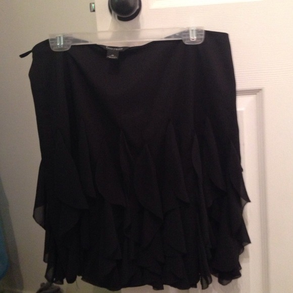 Ruffly skirt