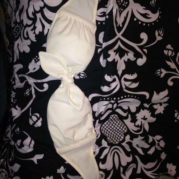 Victorias secret white bandeau bathing suit too - Picture 1 of 1