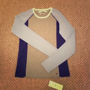 NWT Tommy Hilfiger sweater