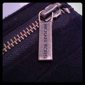 Bundle for Vienna - MK tee and Karen Scott vest