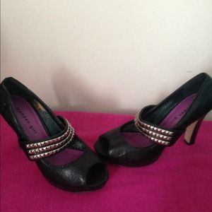 Madden girl heels