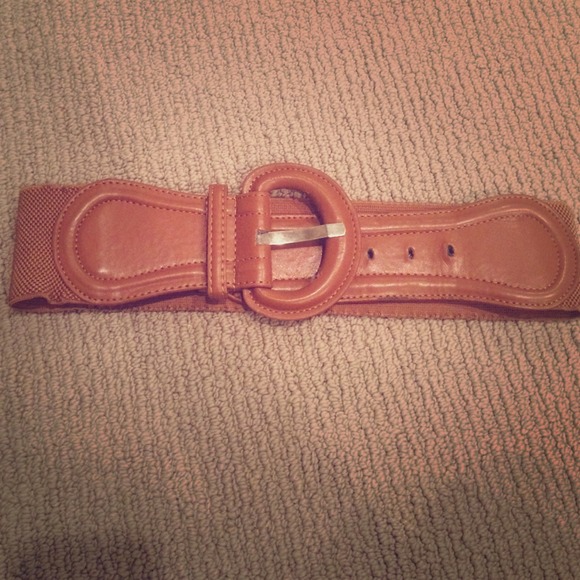 LEATHER/ELASTIC BEAUTIFUL BROWN VERSATILE BELT