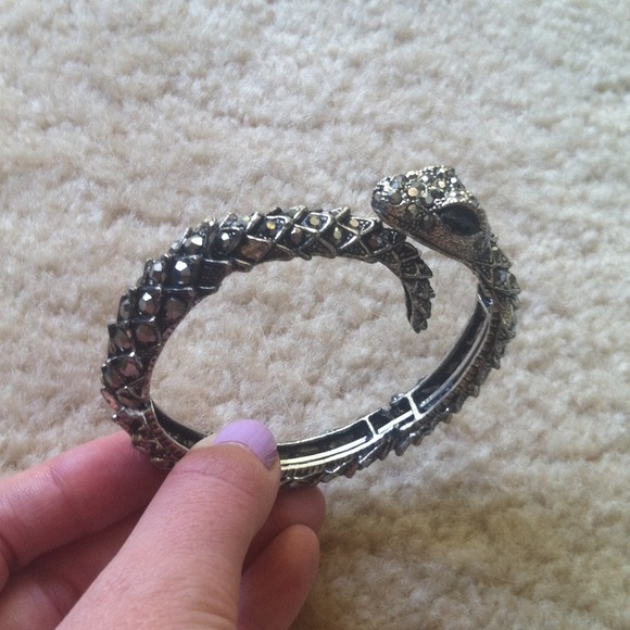 Snake Bracelet