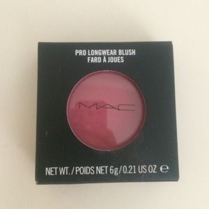 MAC Pro LongWear Blush