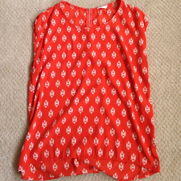 Size L Olive&Oak sleeveless blouse