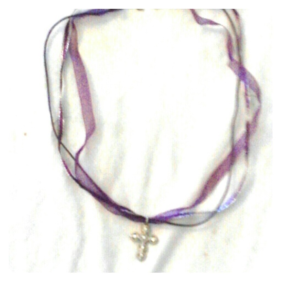 Necklace w/ cross