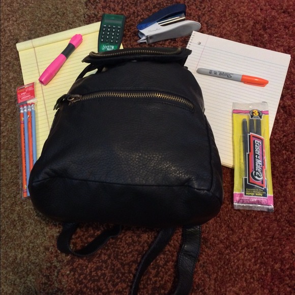 *SOLD* NWT Arizona Brand Heidi Backpack