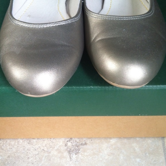 Lacoste Silver Ballet Flats - Picture 2 of 4