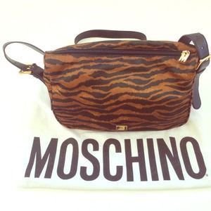 Vintage Moschino cross body bag