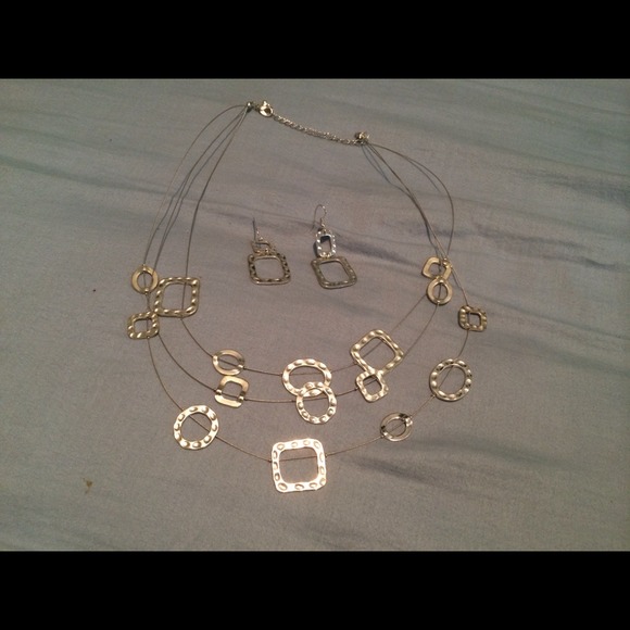 Necklace and earrings