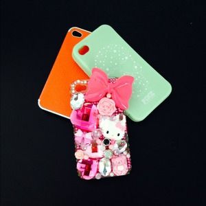 🌺 bundle of iPhone 4 and 4s cases !!