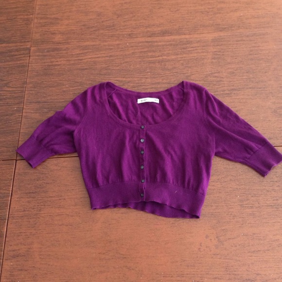 Old Navy Cropped Cardigan