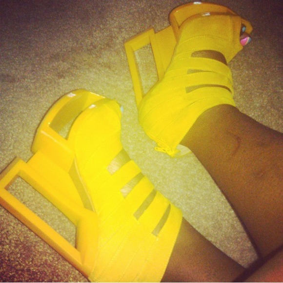 Mustard Wedges