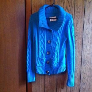 Bundle: 2 Sweaters