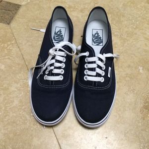 navy blue vans