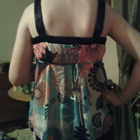 Tank - Picture 3 of 3