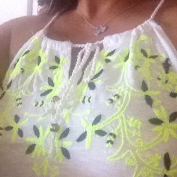 Very cute tank top!!