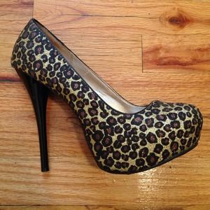 Charlotte Russe leopard pumps