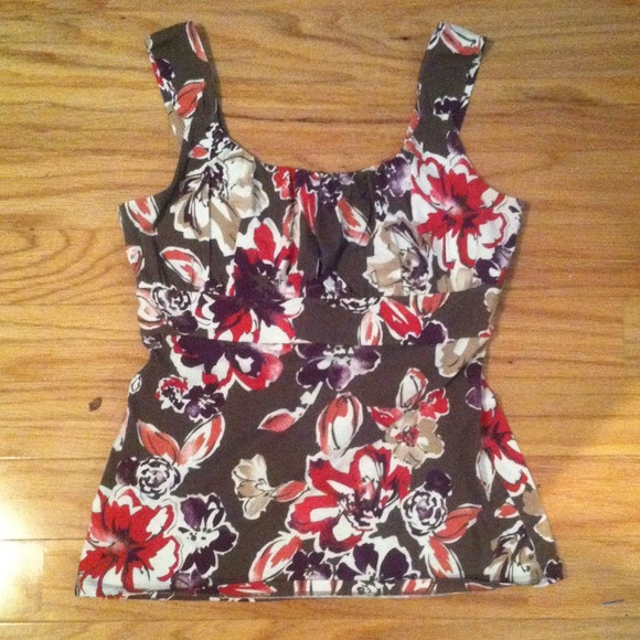 Ann Taylor flower print tank