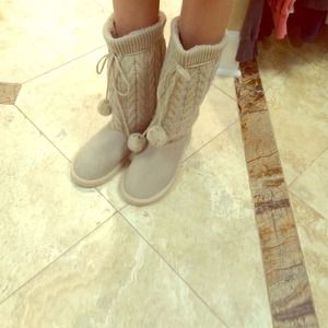 super cute winter boots ❄️
