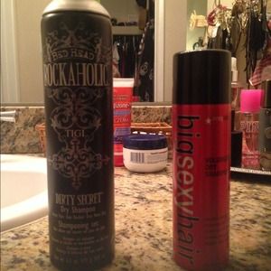 💆REDUCED Two dry shampoos
