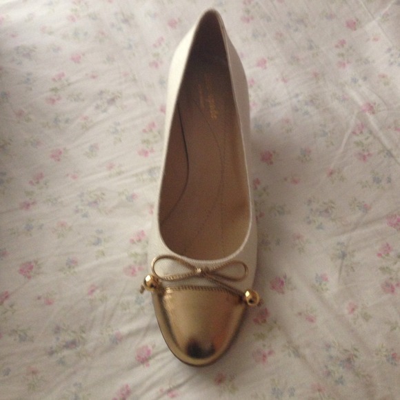 Kate spade shoes.