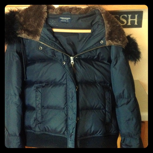 American Eagle coat