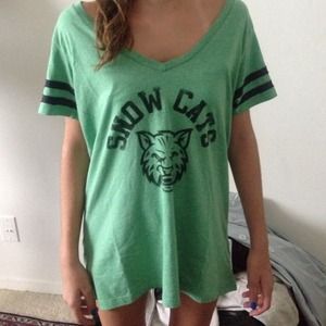 Forever 21 Snow cats Top