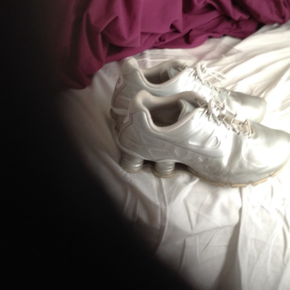 Nike White Shoxs