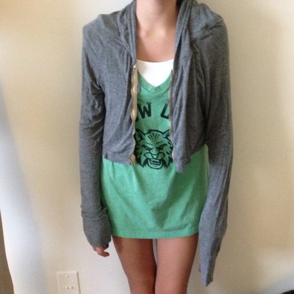 ❌SOLD❌ Brandy Melville Cropped Jacket